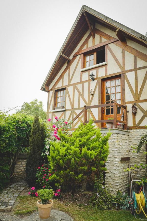 Au Fil De L'Eau & Gite "Le Jardin Du Moulin" Fourges Exterior foto