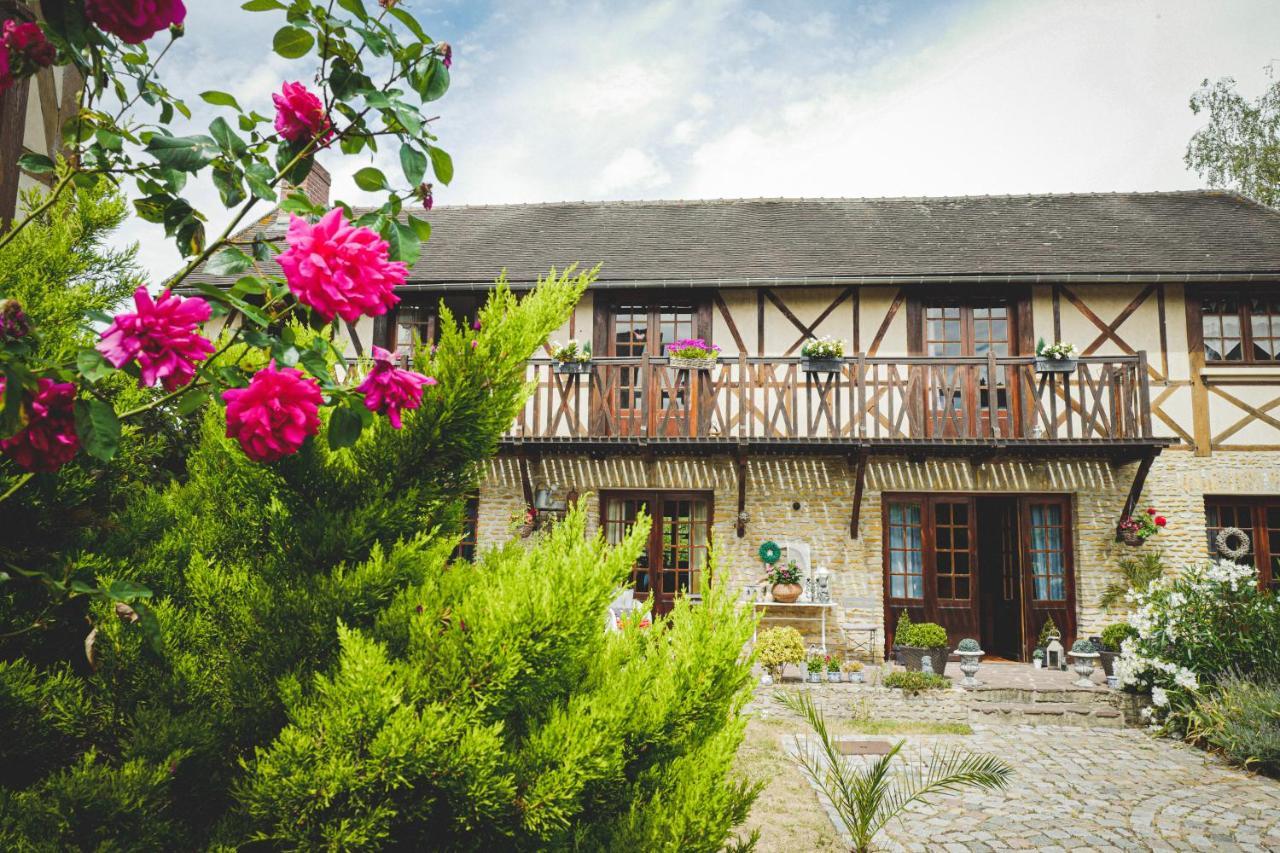 Au Fil De L'Eau & Gite "Le Jardin Du Moulin" Fourges Exterior foto